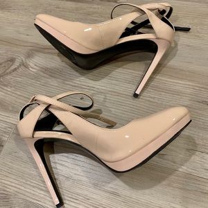 Calvin Klein nude pumps